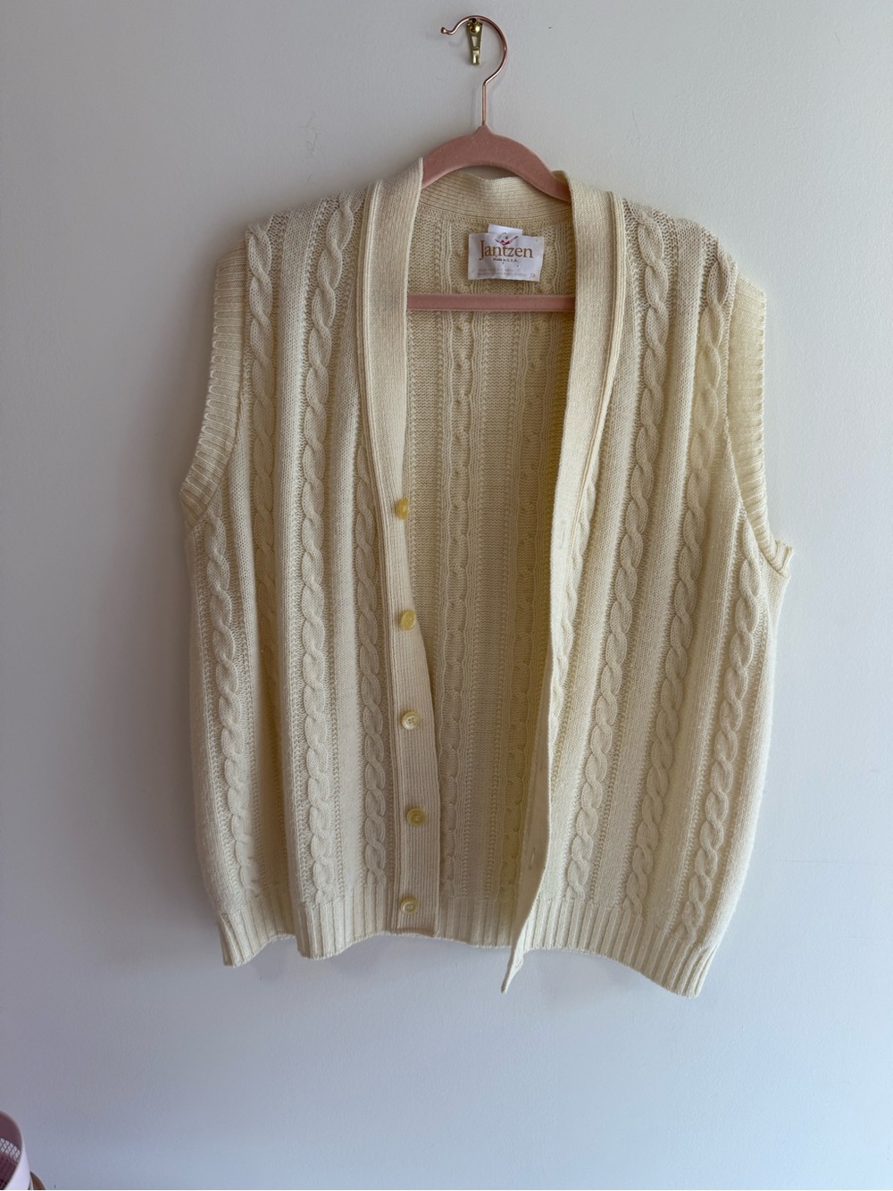 Vintage Jantzen Ivory Cable Knit Vest
